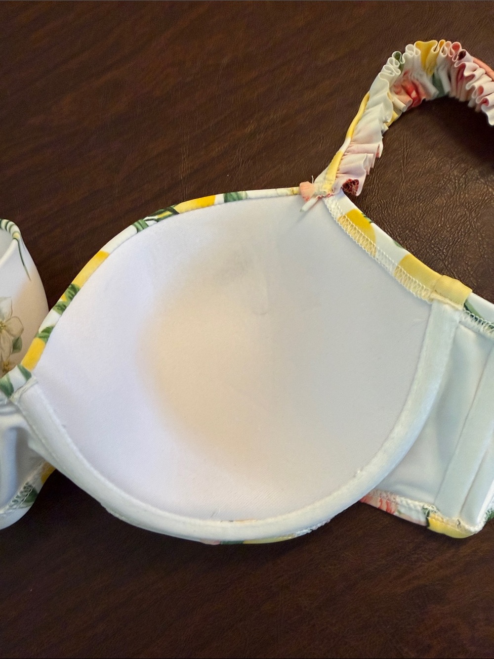 Shade & Shore Ruffled Bikini Top - Picture 6 of 6